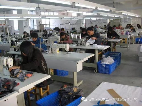 双11.11钜献迎双12.12狂欢 免费领围巾，尽在步行街南瑞诗酒店服饰区